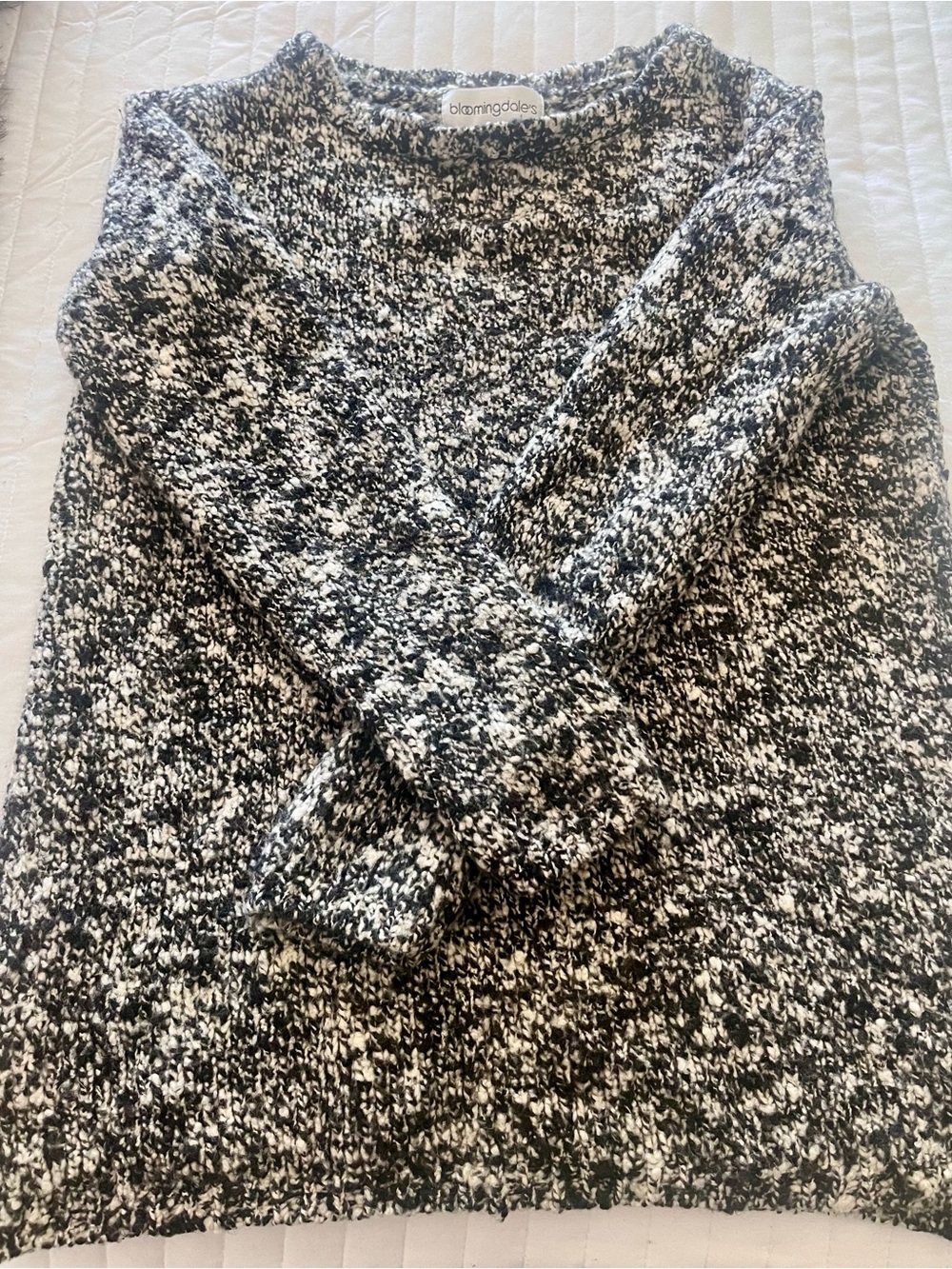 Vintage Bloomingdale’s Black White Marled Wool Sweater | Size PM | Textured Knit
